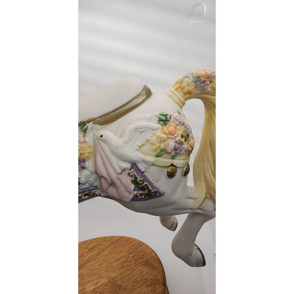 Vintage Carousel Collection Musical Carousel Horse Large Collectible - Picture 8 of 11